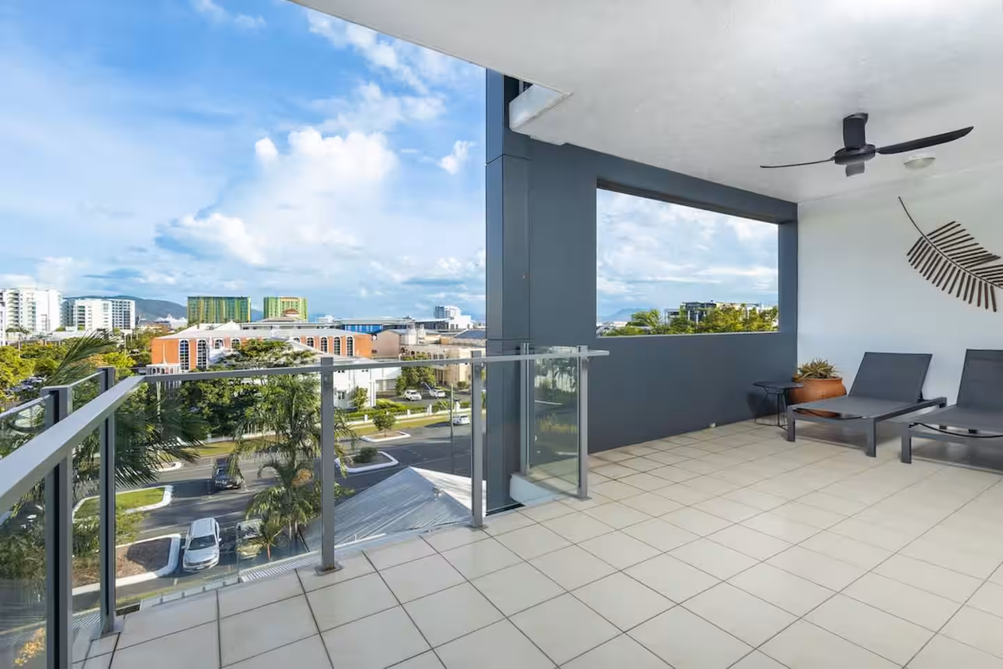 Panorama Apartment Cairns — photo 10