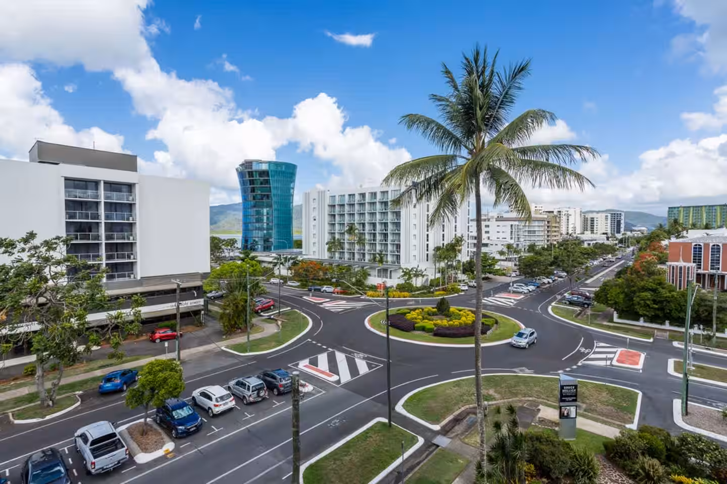 Panorama Apartment Cairns — photo 20